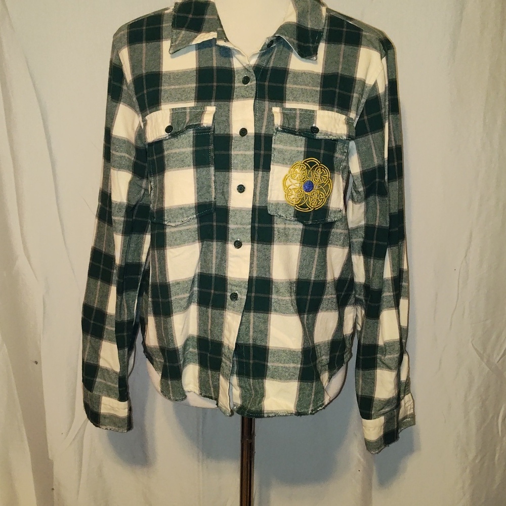 Boxlunch Her Universe Brave Merida & DunBroch Brothers Overshirt Small Flannel - Picture 3 of 9